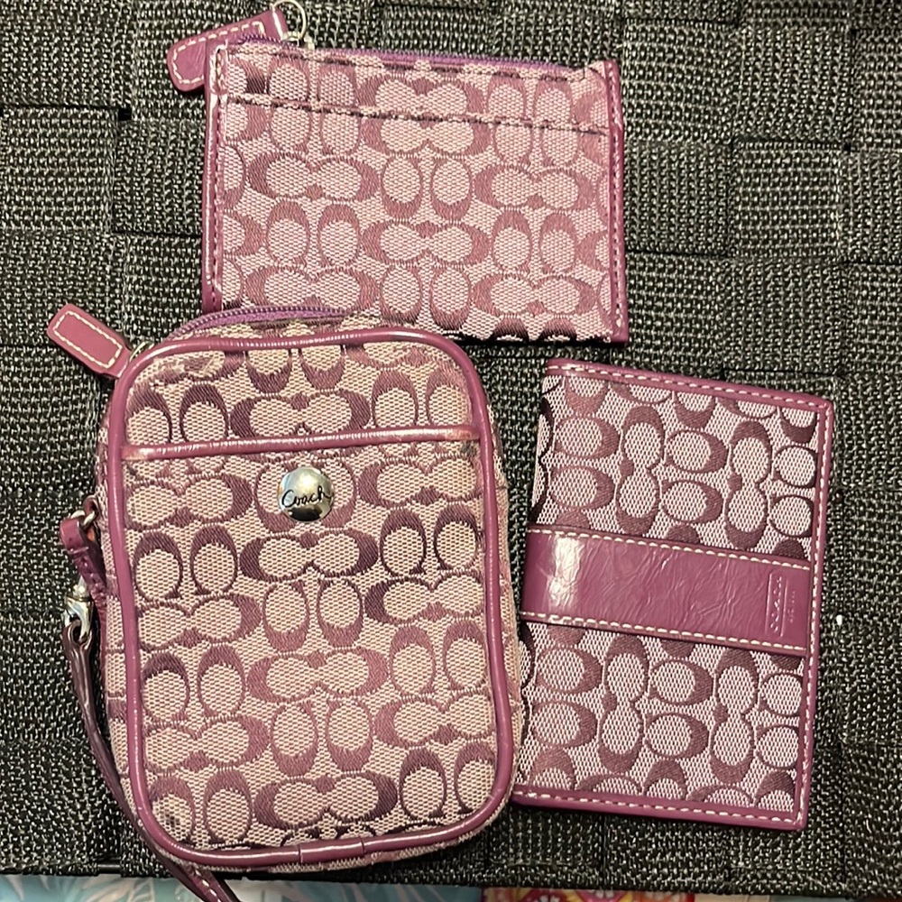 Coach three piece set. Purple.